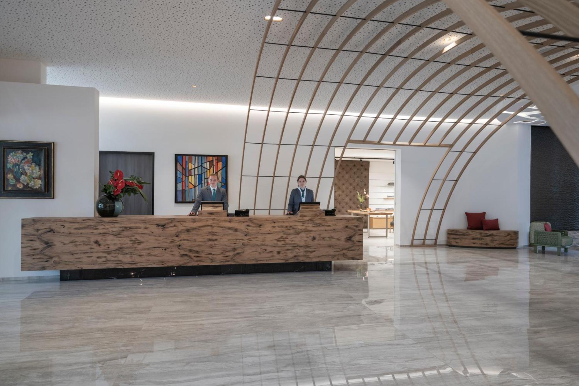 Buff Medical Resort Konstanz Bagian luar foto